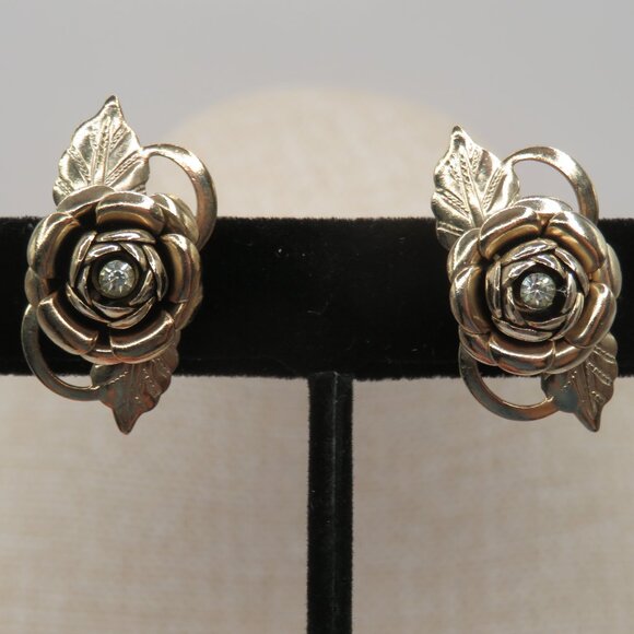 Jewelry - Vintage Rose Rhinestone Accent Gold Tone Screw Back Earrings